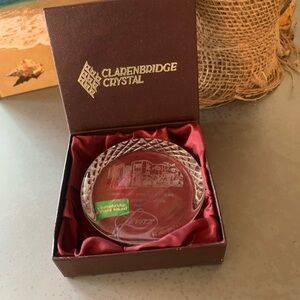 Fully HANDCRAFTED, Clarenbridge Crystal paper weight, IRELAND. Original box.